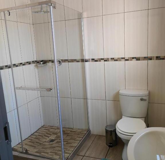 住宿加早餐  Back Of The Moon Guesthouse