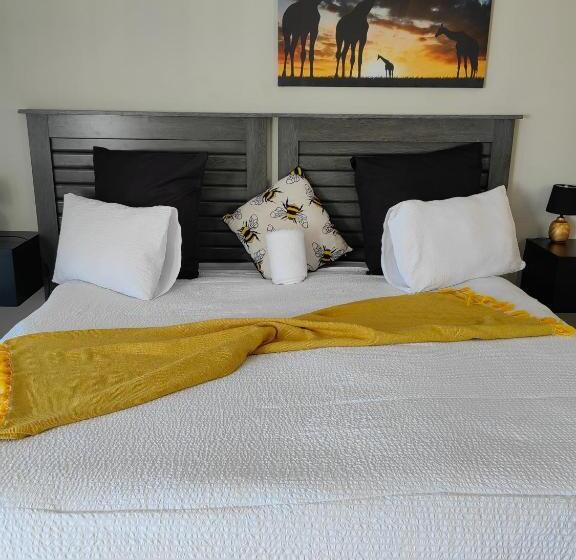 住宿加早餐  Back Of The Moon Guesthouse