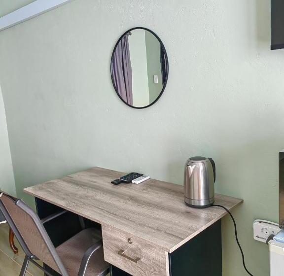 住宿加早餐  Back Of The Moon Guesthouse