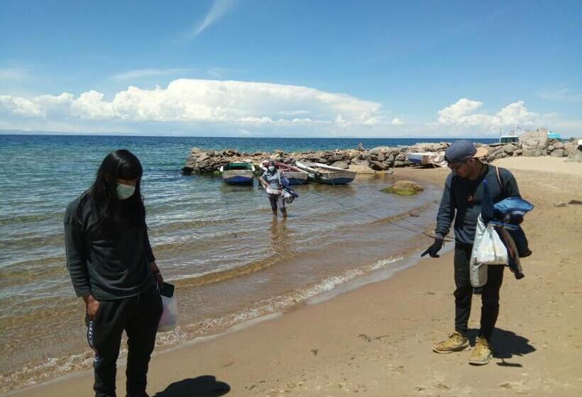 Bed and Breakfast Sky Lodge Taquile