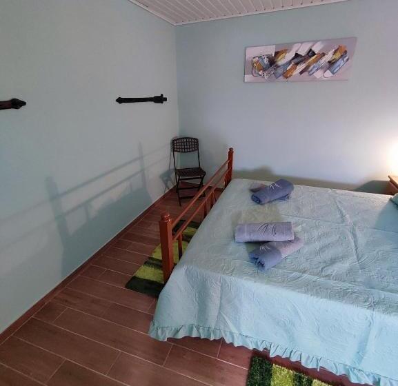 住宿加早餐  Casa Das Escadinhas