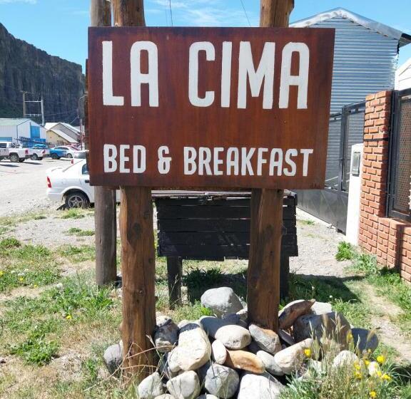 مبيت وإفطار La Cima Hosteria