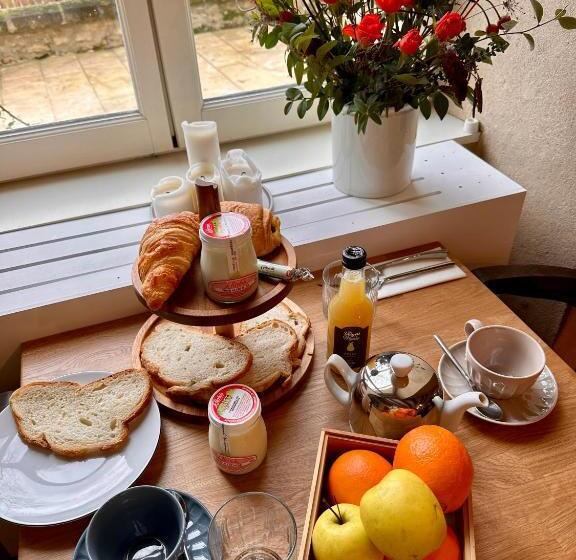 مبيت وإفطار Le Presbytère • Maison Flore