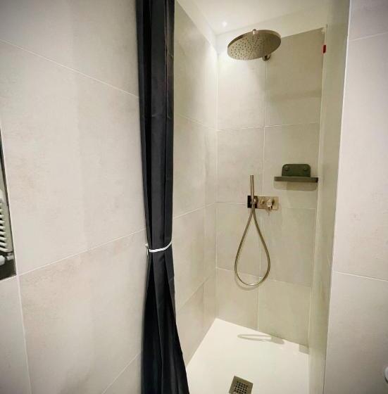 住宿加早餐  Leaf Apartments   Solari / Tortona