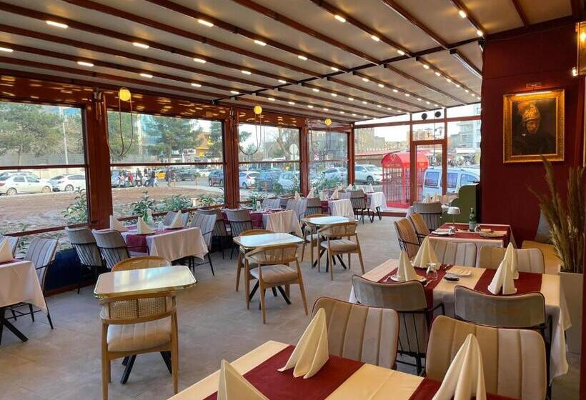 Carti̇er Luxury Otel