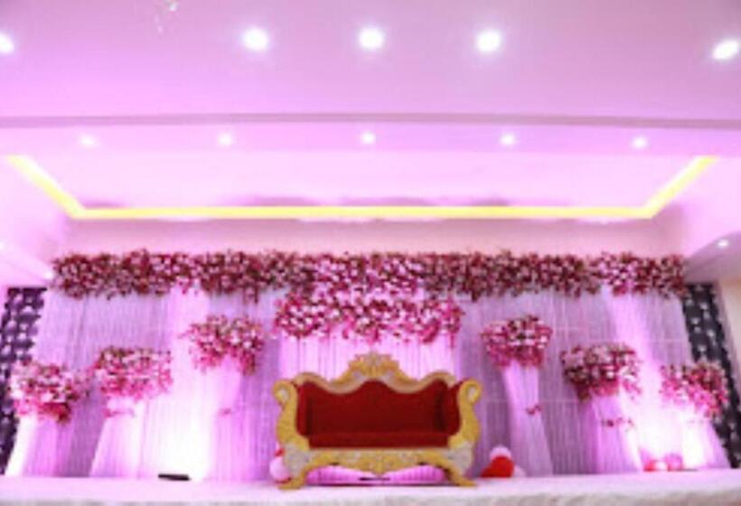 Guru Dev Palace Hotel & Lawn,ayodhya