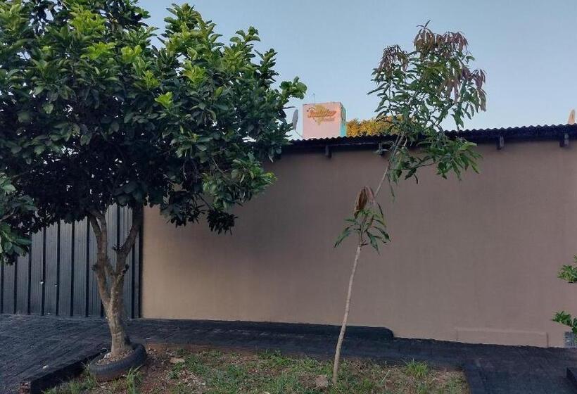 Hostel Acogedor Cerca De Posadas