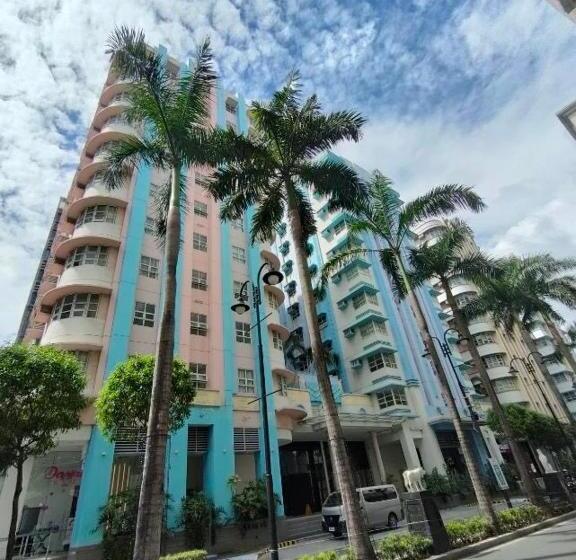 هتل 101 Nb Samspacious Accomodation Place