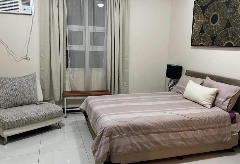 هتل 101 Nb Samspacious Accomodation Place