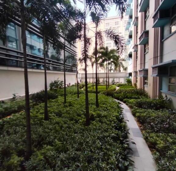 هتل 101 Nb Samspacious Accomodation Place