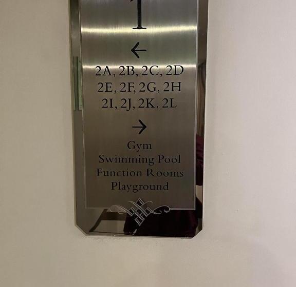 هتل 101 Nb Samspacious Accomodation Place