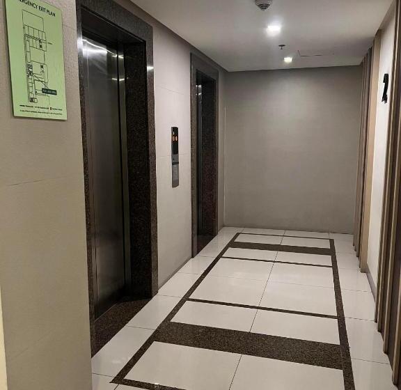 هتل 101 Nb Samspacious Accomodation Place