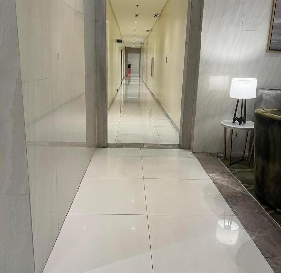 هتل 101 Nb Samspacious Accomodation Place