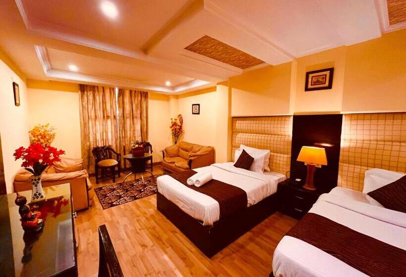 ホテル The Reo Lodge, Haridwar