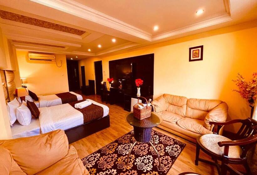 ホテル The Reo Lodge, Haridwar