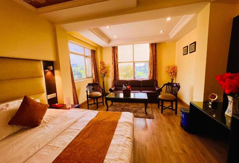 ホテル The Reo Lodge, Haridwar