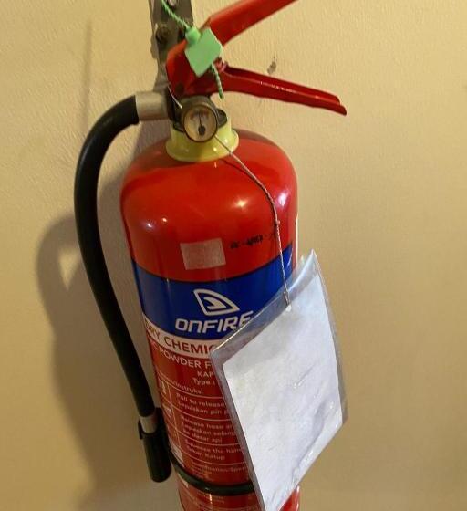 فندق Capital O 93529 September House