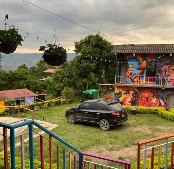 فندق Color Es Club