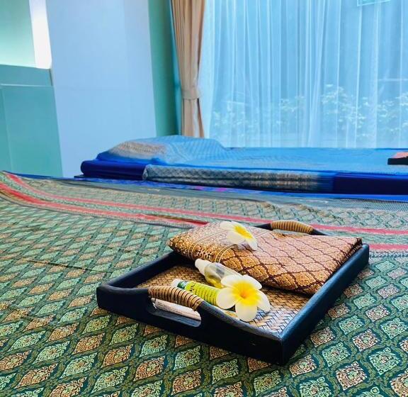 Отель D Eco Condo Resort Pattaya