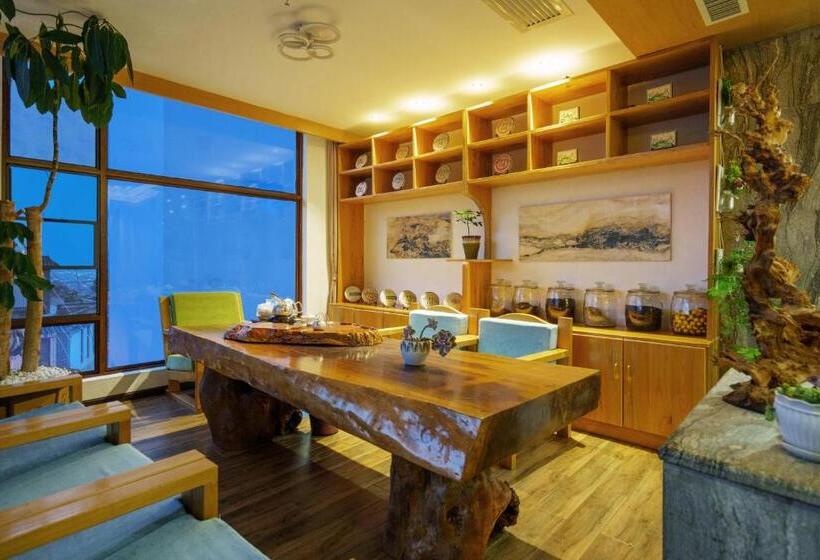 Отель Dali Ink Inn