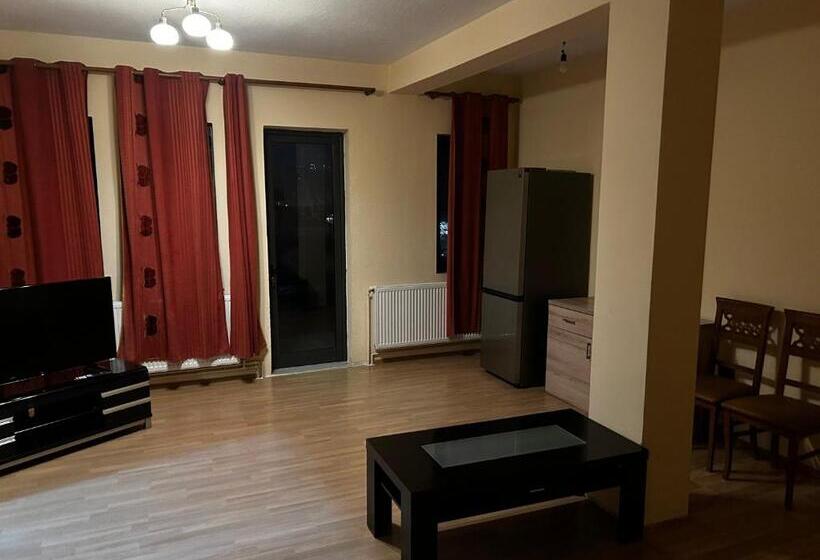 בית מלון כפרי Desaret