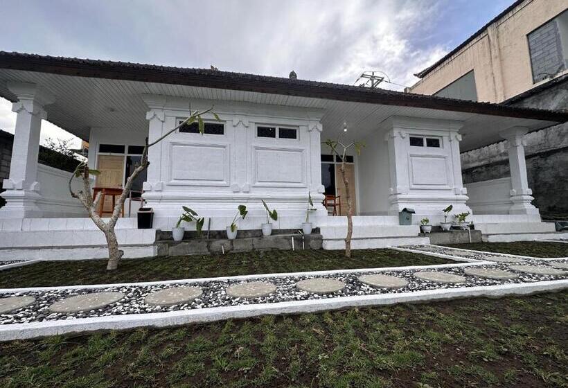 בית מלון כפרי Gill Lake Batur