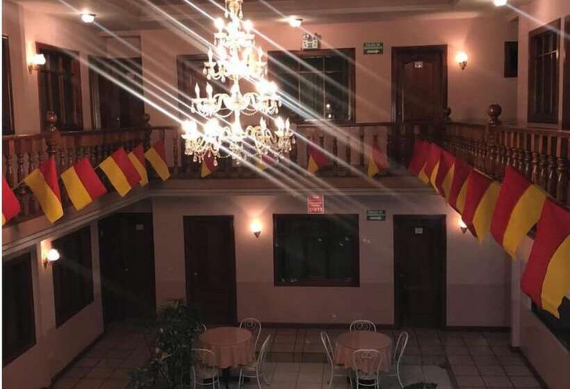 בית מלון כפרי Hostal Pichincha Internacional