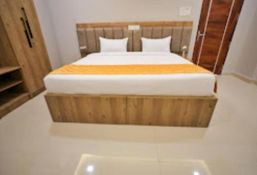 בית מלון כפרי Jataka Inn , Bodh Gaya