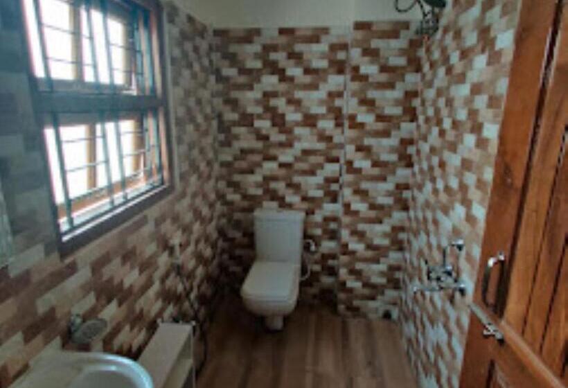 فندق Joyable Homestay , Guwahati