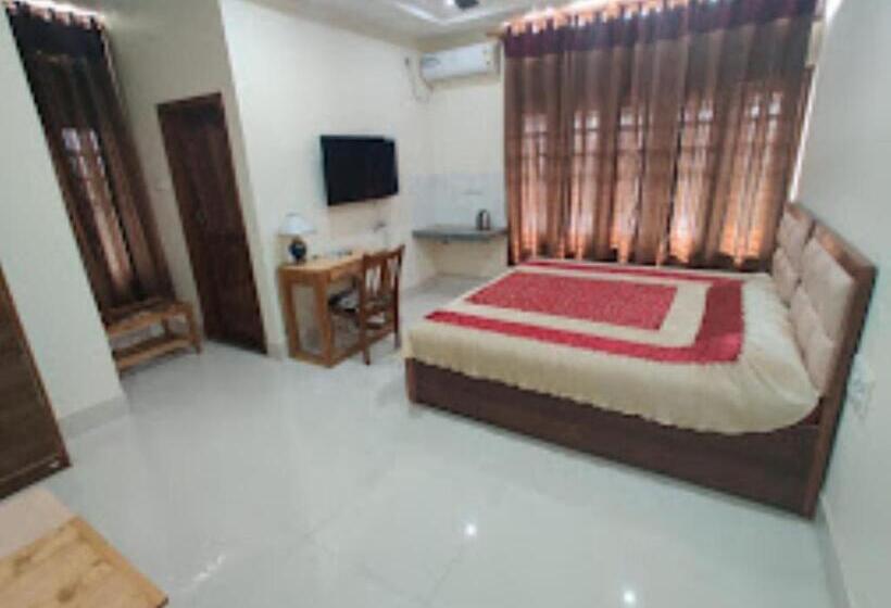 فندق Joyable Homestay , Guwahati