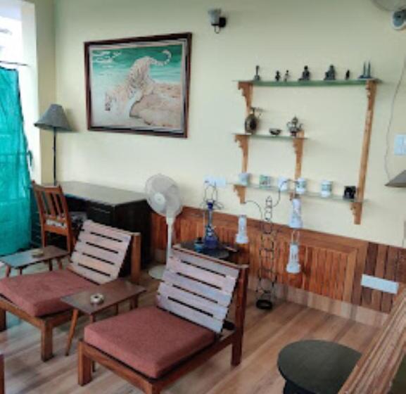 فندق Joyable Homestay , Guwahati