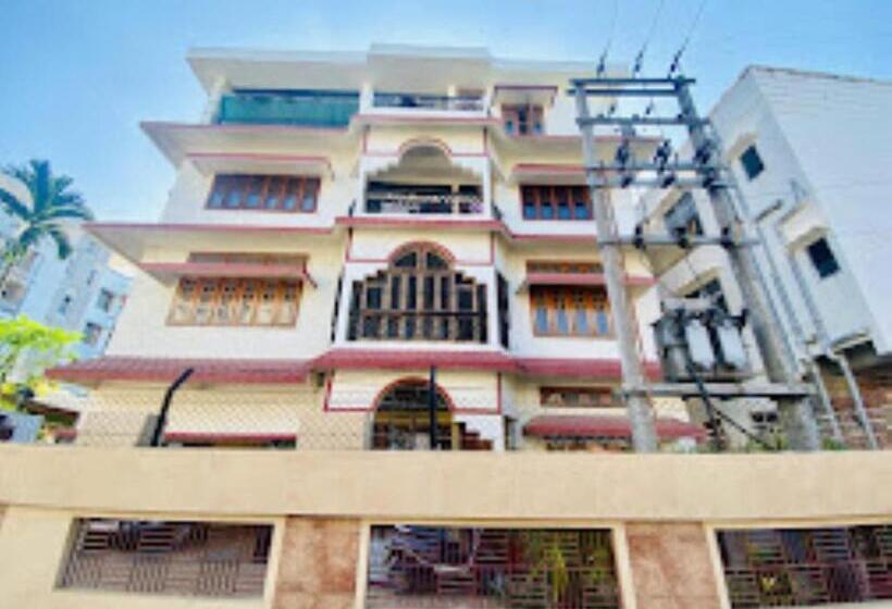 فندق Joyable Homestay , Guwahati