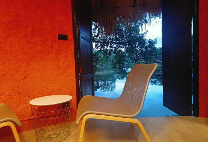 Hotell Khao Yai Lake Hill Resort เขาใหญ่เลค ฮิลล์ รีสอร์ท