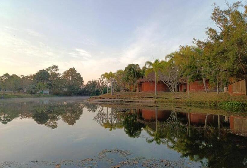 Hotell Khao Yai Lake Hill Resort เขาใหญ่เลค ฮิลล์ รีสอร์ท