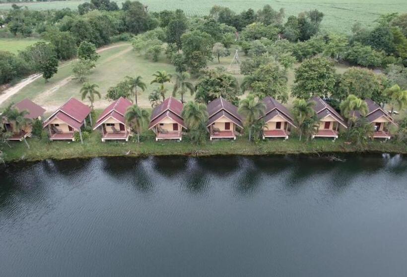 Hotell Khao Yai Lake Hill Resort เขาใหญ่เลค ฮิลล์ รีสอร์ท