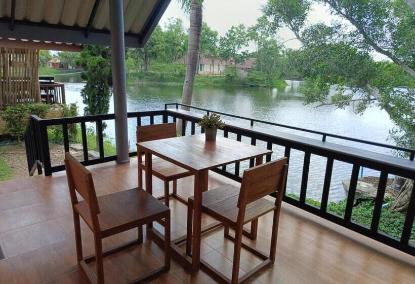 בית מלון כפרי Khao Yai Lake Hill Resort เขาใหญ่เลค ฮิลล์ รีสอร์ท