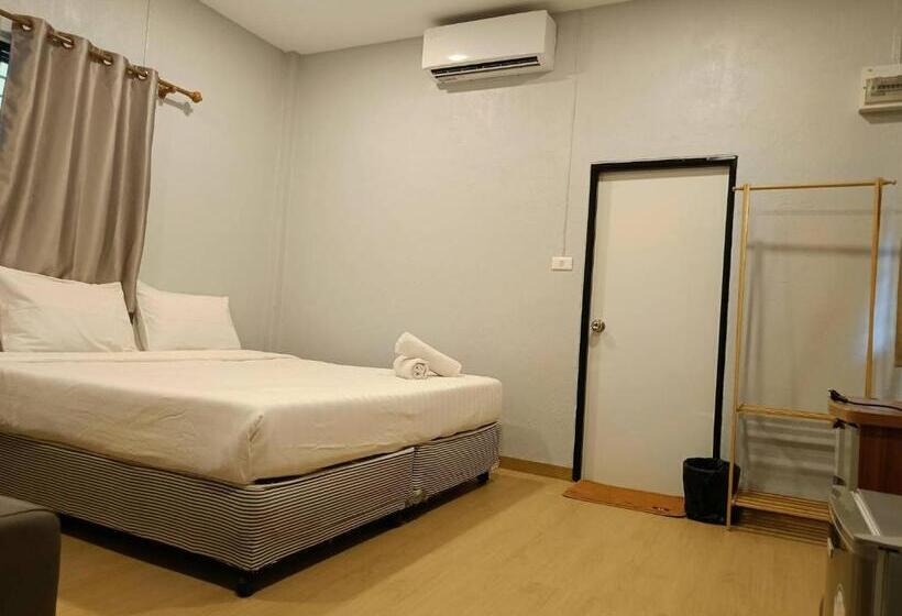 Hotell Khao Yai Lake Hill Resort เขาใหญ่เลค ฮิลล์ รีสอร์ท