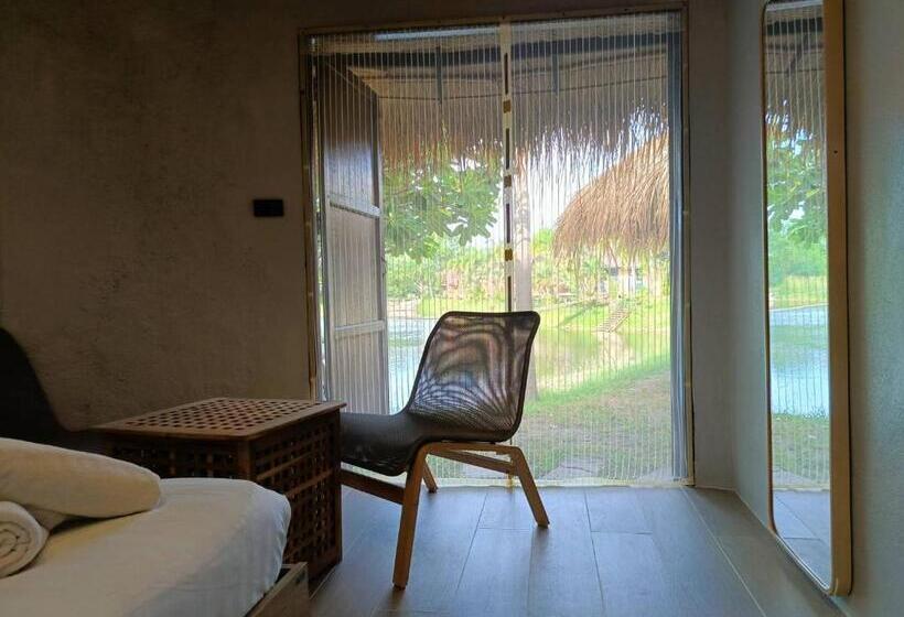 Hotell Khao Yai Lake Hill Resort เขาใหญ่เลค ฮิลล์ รีสอร์ท