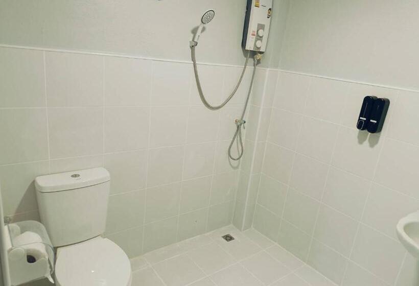 Hotell Khao Yai Lake Hill Resort เขาใหญ่เลค ฮิลล์ รีสอร์ท