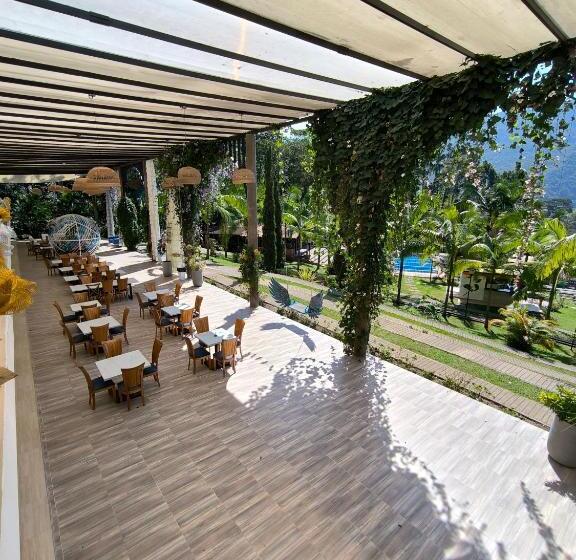 هتل La Colina Balance