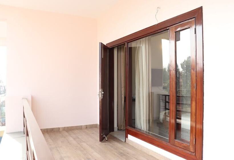 فندق Laksita Manor Home Stay