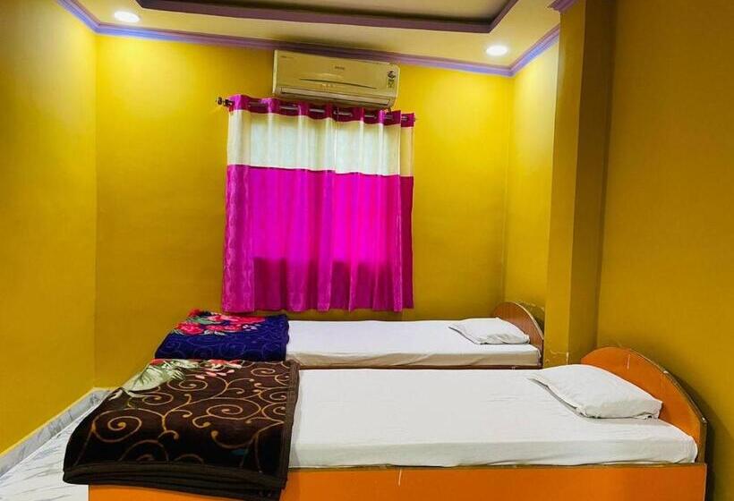 בית מלון כפרי Mariya International , Bodh Gaya