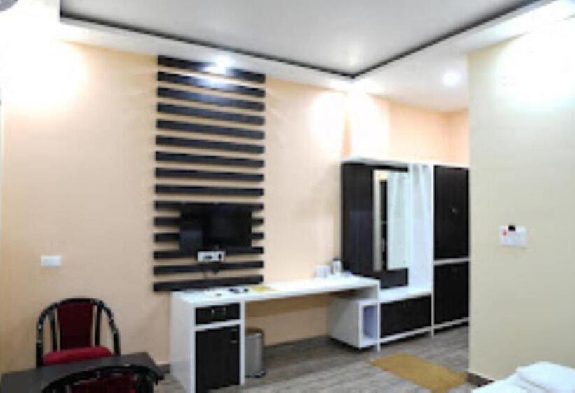 בית מלון כפרי Mariya International , Bodh Gaya