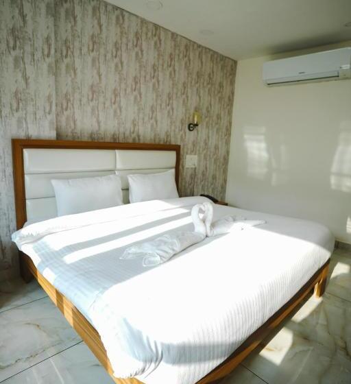 בית מלון כפרי Northwind Mohali