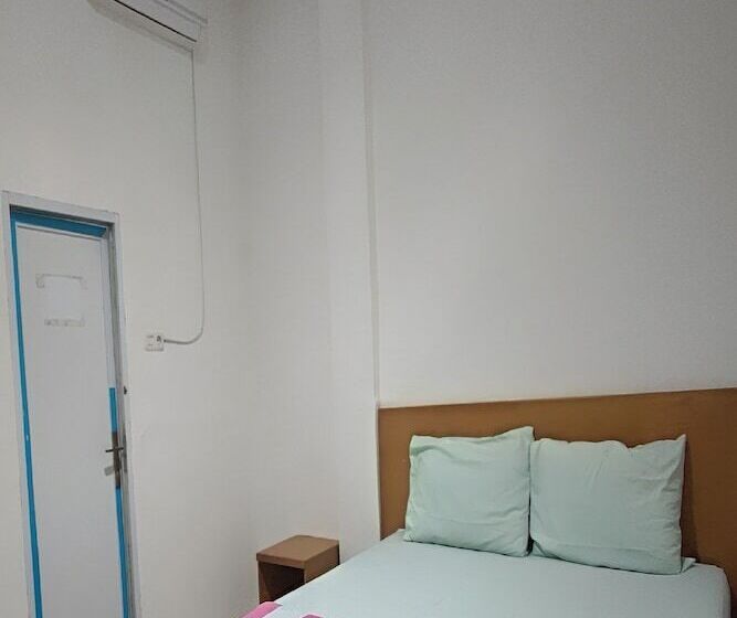 בית מלון כפרי Oyo 93468 The Noru Syariah