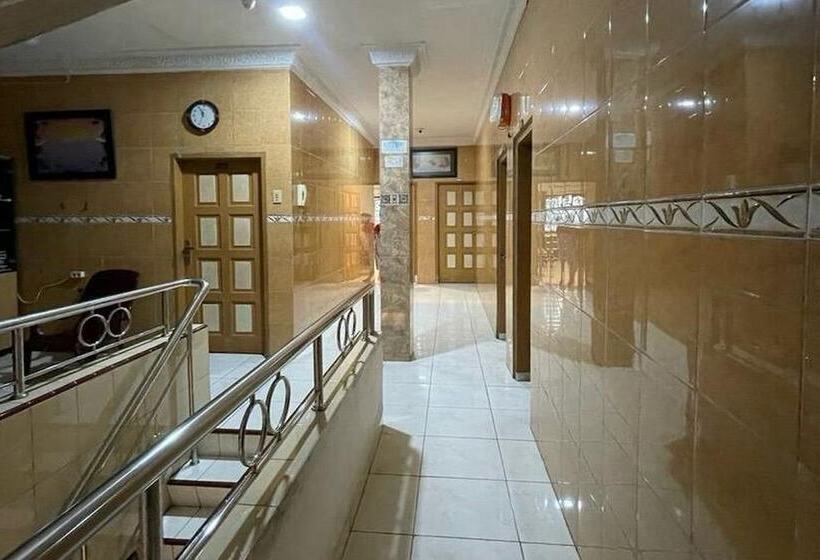 ホテル Oyo 93502 Homestay Pakmuklis Syariah 2