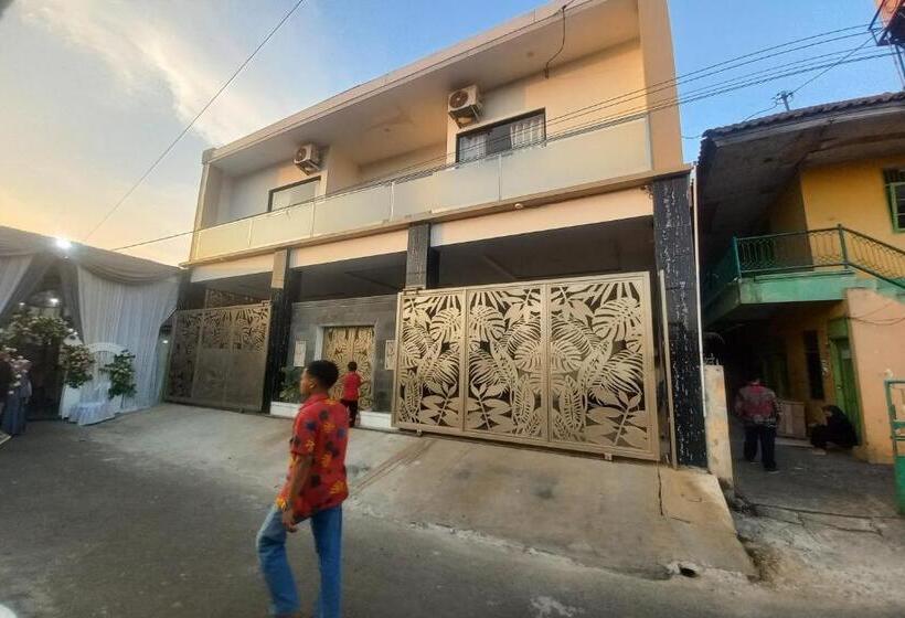 호텔 Oyo 93505 Harvest Inn Syariah