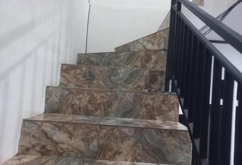 호텔 Oyo 93505 Harvest Inn Syariah