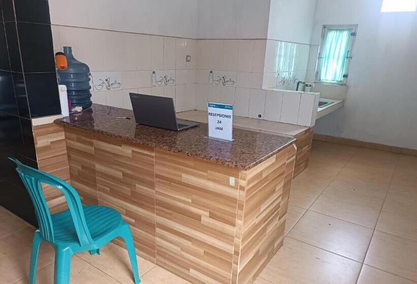 酒店 Oyo 93512 Umbuy Homestay