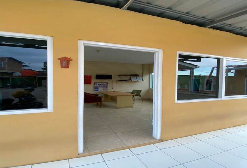 호텔 Oyo 93518 Kepayang Guesthouse Syariah